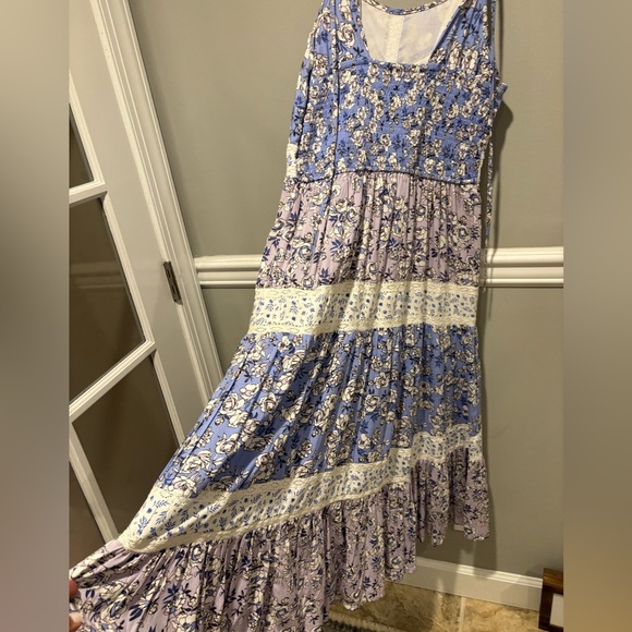 Women's Long Dress - Brand is Jessica Simpson Size Medium NWOT - Picture 9 of 9